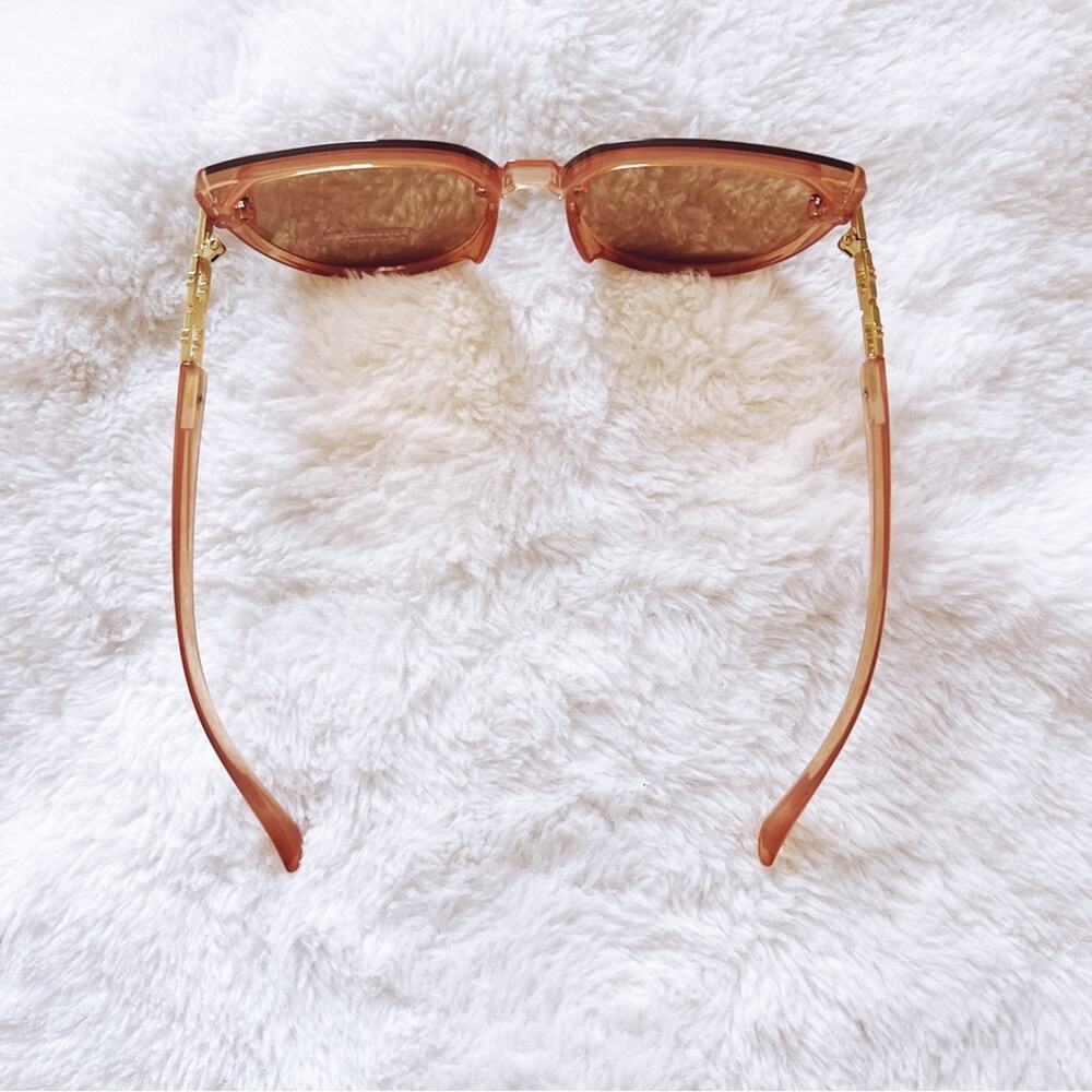 Liana Clear Tan Sleek Sunglasses - Picture 5 of 10